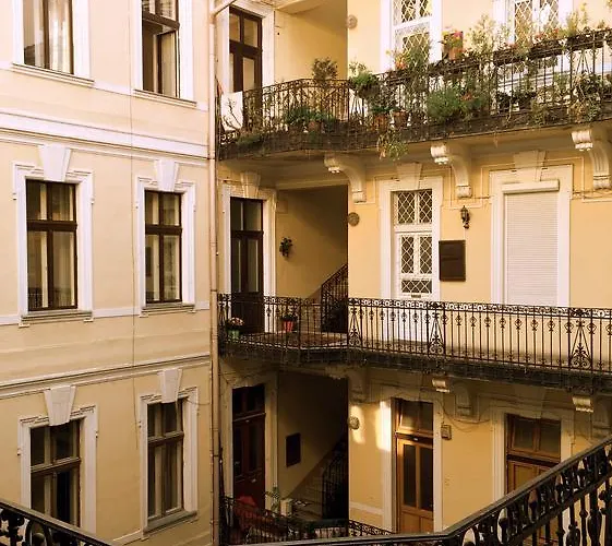 Nadi's - Heart Of Appartement